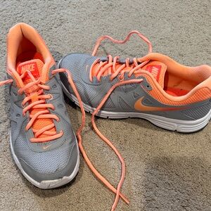 Nike Women's Athletic Shoes in Gray and Orange